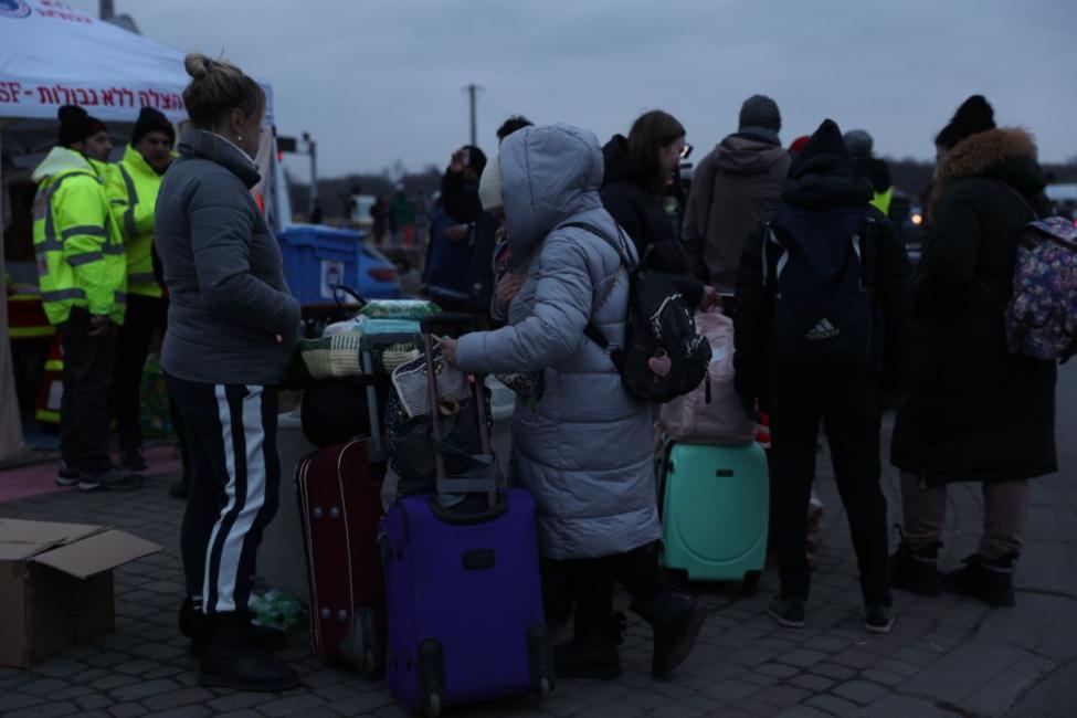 People fleeing Ukraine arrive in Przemysl, Poland, where they receive assistance from volunteers and civil society organizations. As of this morning (04 March), more than 1.25 million people have fled the escalating violence in Ukraine to neighbouring countries. Photo: Francesco Malavolta. 