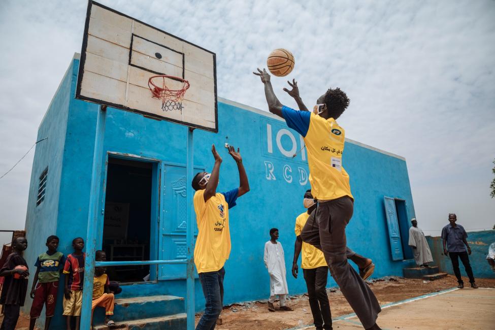 As part of community reintegration, IOM partnered with a local NGO to rehabilitate a multi-purpose community center in Khartoum, Sudan and aims to support host communities and returnees in the area. Photo: IOM/Muse Mohammed