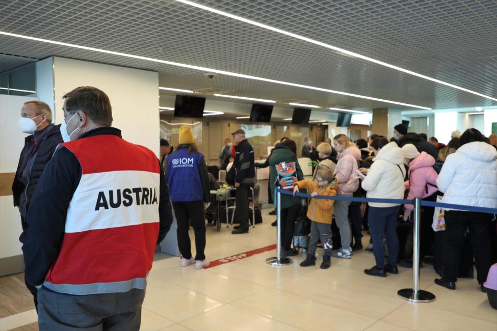 Over 200 Ukrainians have already safely arrived in Austria from the Republic of Moldova. Photo: IOM/Monica Chiriac